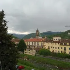 Casa con Vista - Border House - Pontremoli
