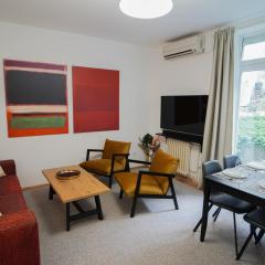 Quiet Luxury Family Apt Belgrade Fortress Center