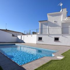 casa con piscina privada y cerca playa ref 382