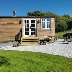 Elvan Farm Shepherd's Hut