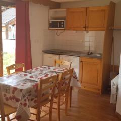 Appartement La Joue du Loup, 2 pièces, 6 personnes - FR-1-504-482