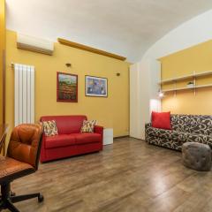 Guest Host - Rione Prati quiet & cozy studio