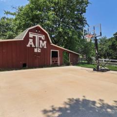 Texas Rival Home in Fort Worth - Keller, Globe Life, AT&T by HomeStayPros