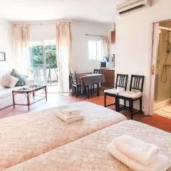 Skol 329 – Spacious Beachfront Studio with Sea Views