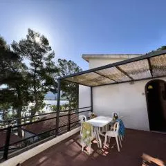Testa di Monaco - Basic Beach Accommodations