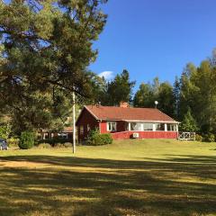 Cozy Home In Bergshamra With Wifi