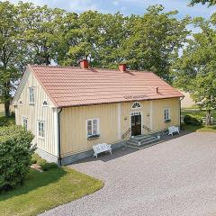 Lovely Home In Motala With Wifi