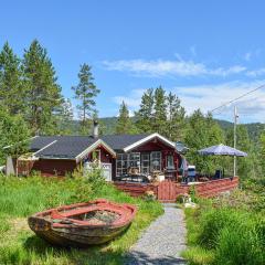 Beautiful Home In Hornnes With House A Mountain View