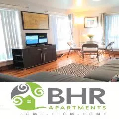 Perfect Central City Location - Parking - 3 Beds - 2 Bedrooms