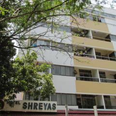 Hotel Shreyas