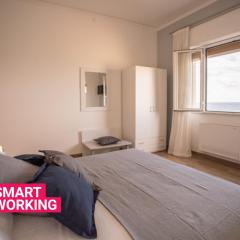 Seaview Rooms in the center by Wonderful Italy