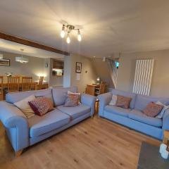 Luxurious 4 bedroom Cottage in the Yorkshire Dales