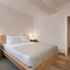 Santos Gem III - Central Space in Trendy Neighborhood