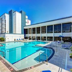 Crowne Plaza Jacksonville Airport I-95N by IHG