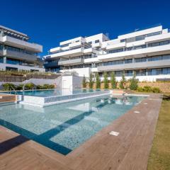 Mesas Homes luxury 4 bed apartment near the sea and port Estepona