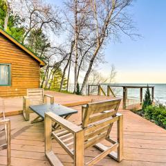 Lakefront Applegate Retreat with Private Beach!