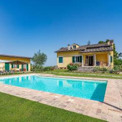 Amazing Home In Mogliano With 6 Bedrooms, Private Swimming Pool And Outdoor Swimming Pool