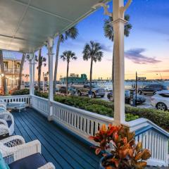 Bayfront Westcott House Bed & Breakfast