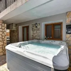 Apartment Loro with Jacuzzi