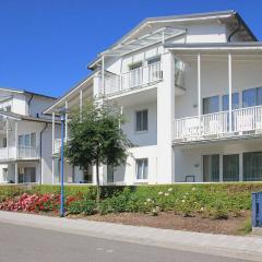 Terrasse, gratis Nutzung vom AHOI Erlebnisbad und Sauna in Sellin - Villa Karola FeWo 02