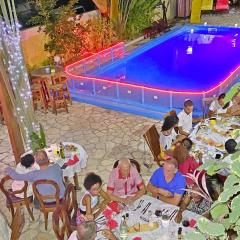 Hôtel Restaurant Coco Lodge Majunga