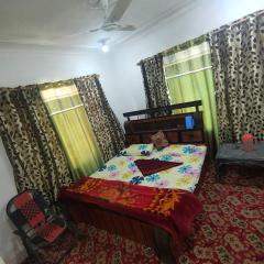 Hotel Irshad Home Stay