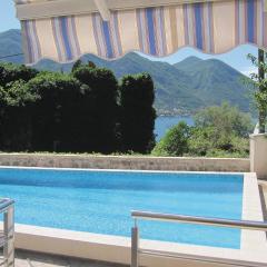 Stunning Apartment In Kotor With 1 Bedrooms, Wifi And Outdoor Swimming Pool