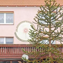 2 Bedroom Pet Friendly Apartment In Mhlhausen