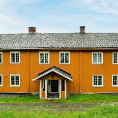 10 Bedroom Lovely Home In Østre Gausdal