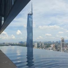 Infinity pool/LUCENTIA BBCC,near TRX, KLCC, PNB118