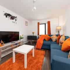 Prime Location, King Bed & Sofa, Business & Family