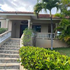Hispaniola 3 bed, 3 bath Villa with pool & jacuzzi