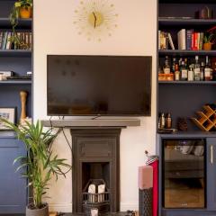 Lush Retreat with Garden - Pass the Keys