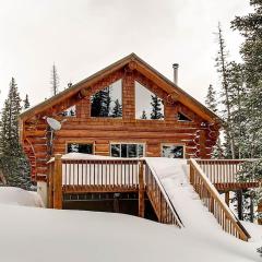 Stay at the Treeline with Fabulous Views! On Top of the World at Ptarmigan Lodge