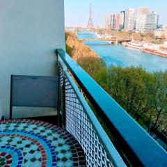 EIFFEL TOWER PENTHOUSE