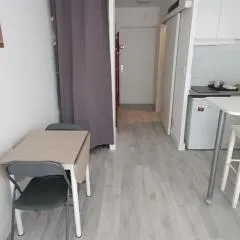Studio 4 Personnes 5 minutes à pied de la Plage