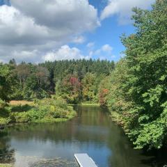 GORGEOUS Poconos Springtime by the Lake!