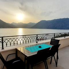 Apartments Boka Blue Dobrota Kotor