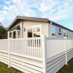 Broadland Sands Lodge
