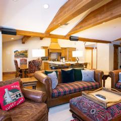 Expansive Four Bedroom Suite at The Chateaux condo