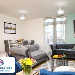 Syster Properties Leicester large home for Contractors, Families , Groups