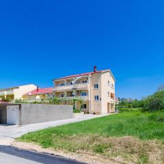 Apartments and Room Sime M