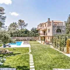 Filia Stone Villa