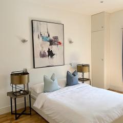 Modern and light 2 bed flat in SW2