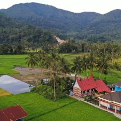 Rumah Gadang Simarasok