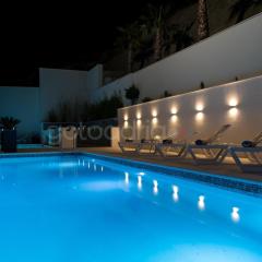 Villa Smaragd - Saphir - Luxury Apartment With Shared Pool