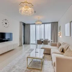 Sea View 2BD in new 52 42 tower Dubai Marina