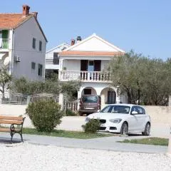 Mare-More studio w balcony and beach front and view