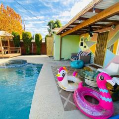 Endless summer in LA *HEATED POOL/HOT TUB/CABANA*