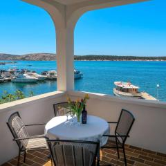 Apartment Ana-2 by Interhome